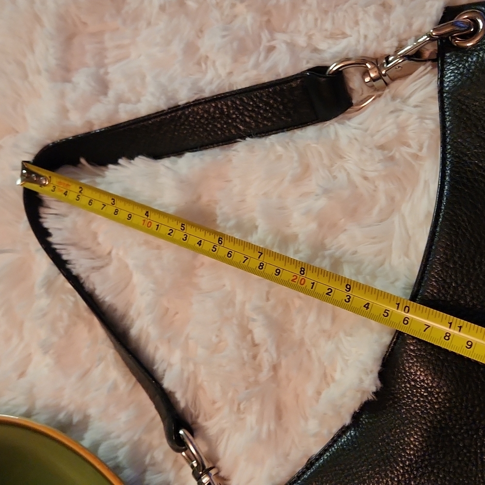 Wilsons Leather hobo bag - Picture 12 of 13